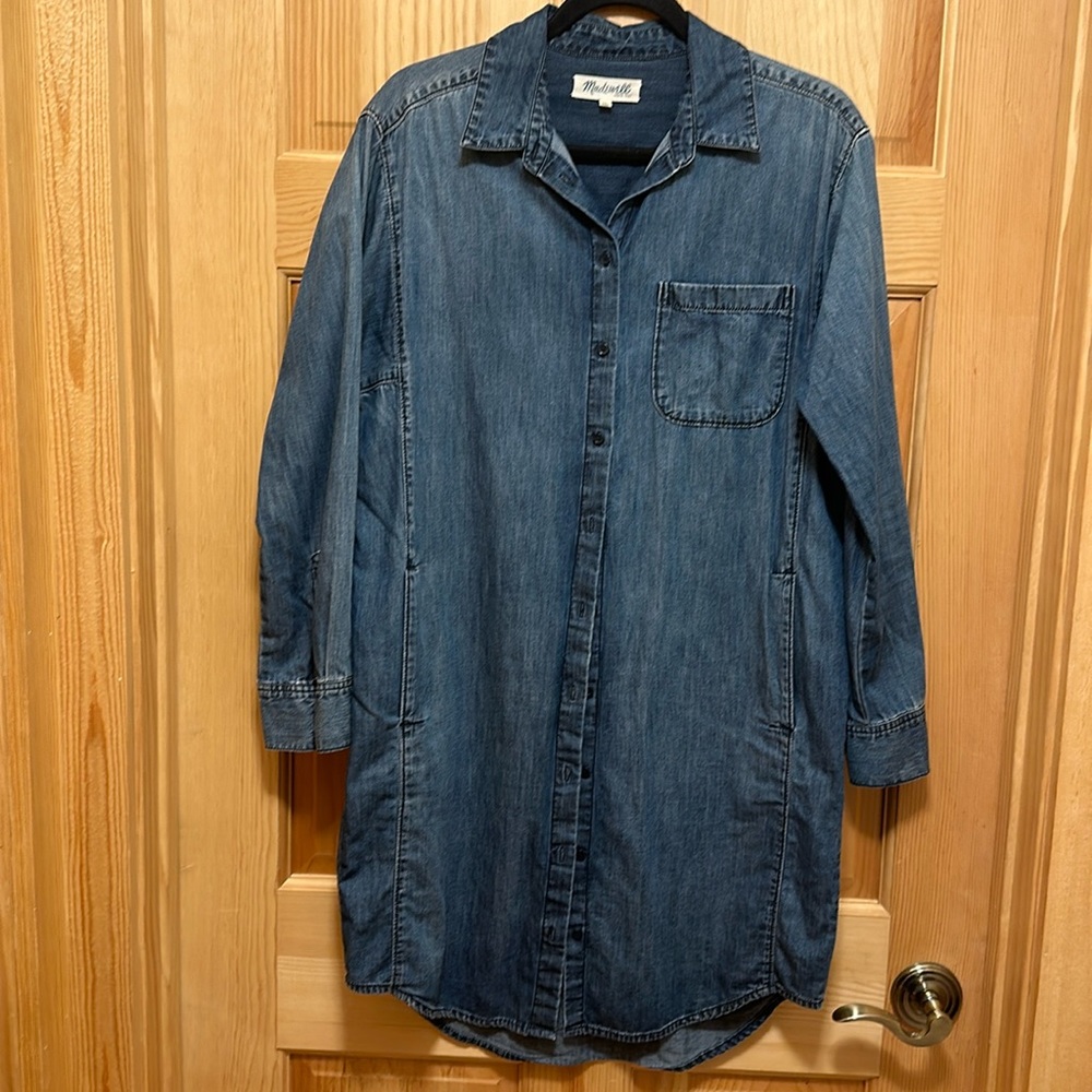 Madewell denim shirt dress/tunic size M.